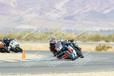 media/Jan-16-2022-CVMA (Sun) [[7f3d92989d]]/Race 8 Supersport Shootout/